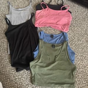 Tank top/crop top bundle